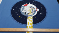 Tela Panel Jersey Algodón Jirafa Astronauta Tela Panel Jersey Algodón Jirafa Astronauta - Panel de jersey algodón diseñado por BIPP Design® en el que hay 3 diseños en la misma pieza con dibujos de jirafas astronautas y estrellas. En este panel podemos apreciar la parte delantera, la parte trasera y